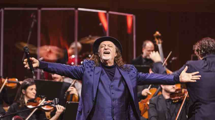 Alceu Valença e Orquestra Ouro Preto em concerto no Parque Ibirapuera